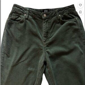 💙 BDG Green Corduroy Mom Pant